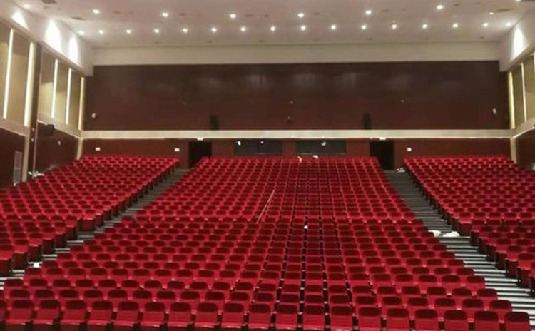 山東棗莊報(bào)告廳-1